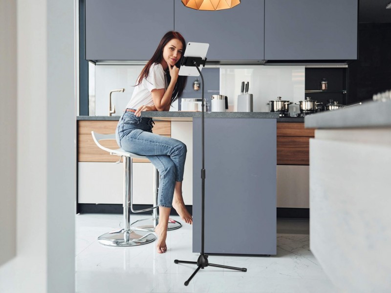 Twist Floor golvstativ till iPad & surfplattor